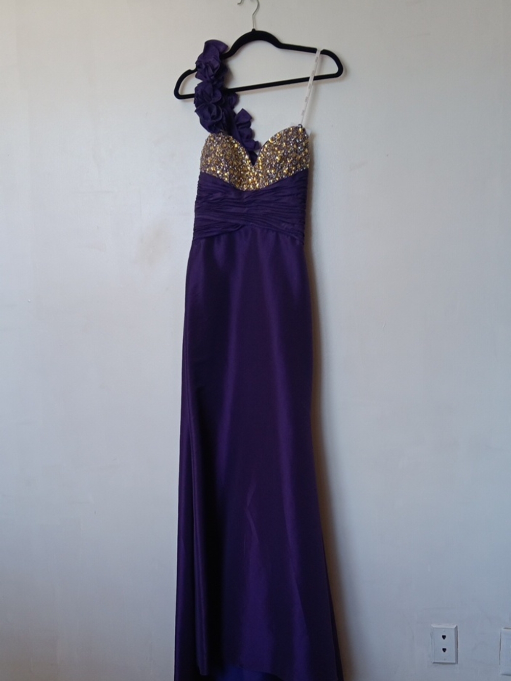 Purple One-Shoulder Sequin Bodice Evening Dress